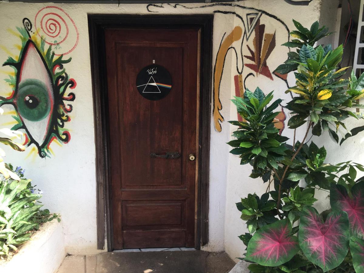 Pura Vida Hostel Тамариндо Экстерьер фото