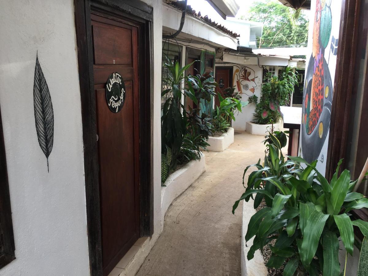Pura Vida Hostel Тамариндо Экстерьер фото