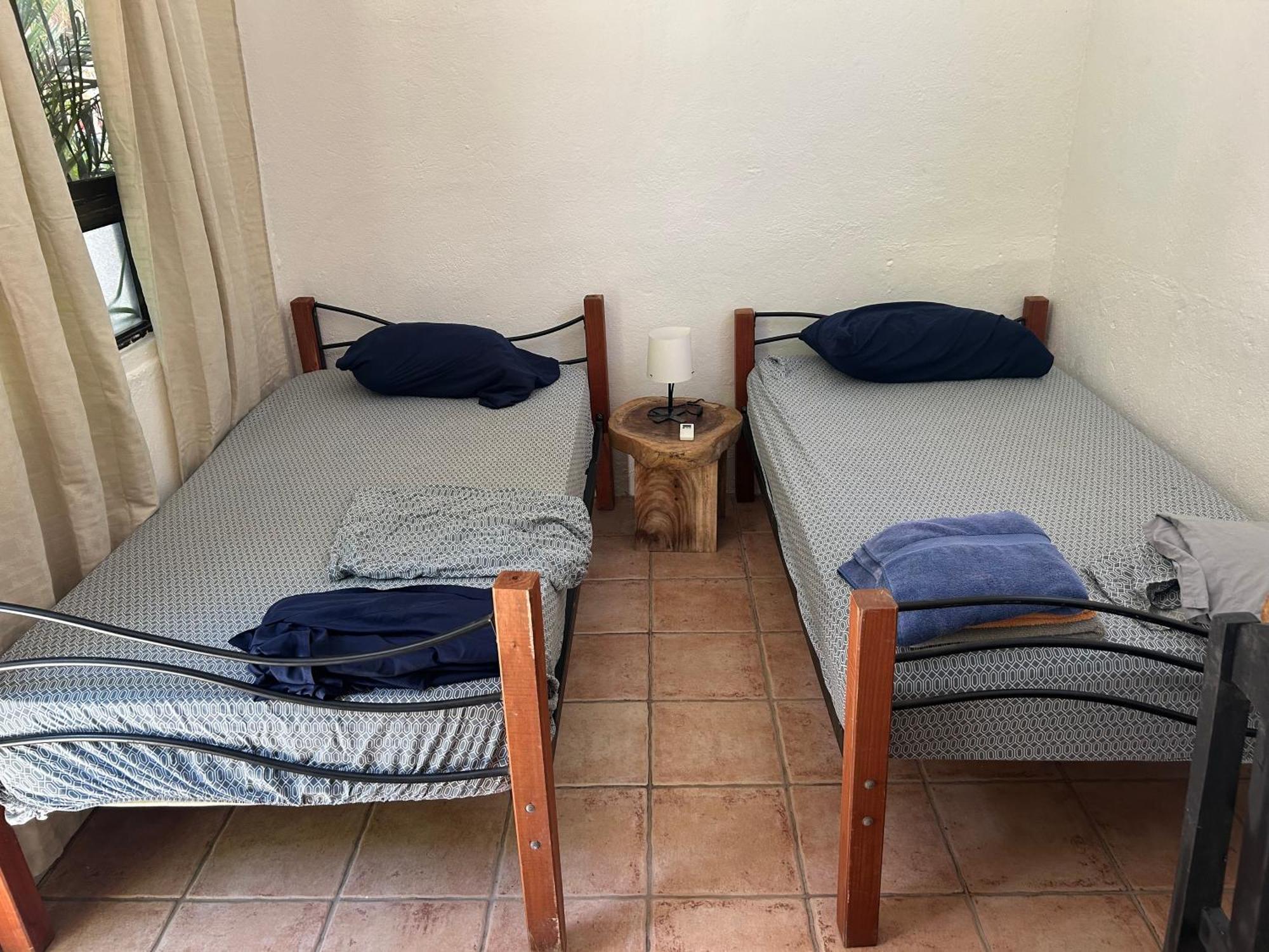 Pura Vida Hostel Тамариндо Экстерьер фото